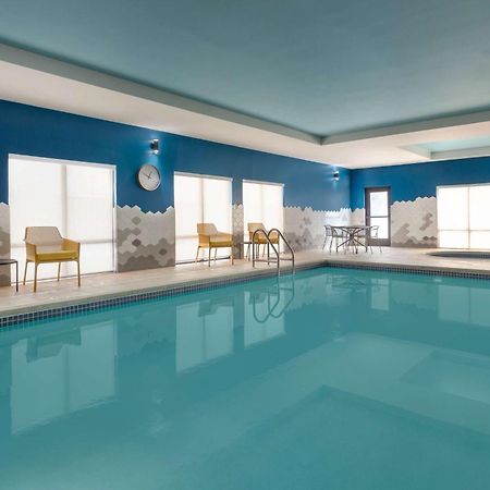 Greater Napanee Hampton Inn By Hilton Napanee מראה חיצוני תמונה