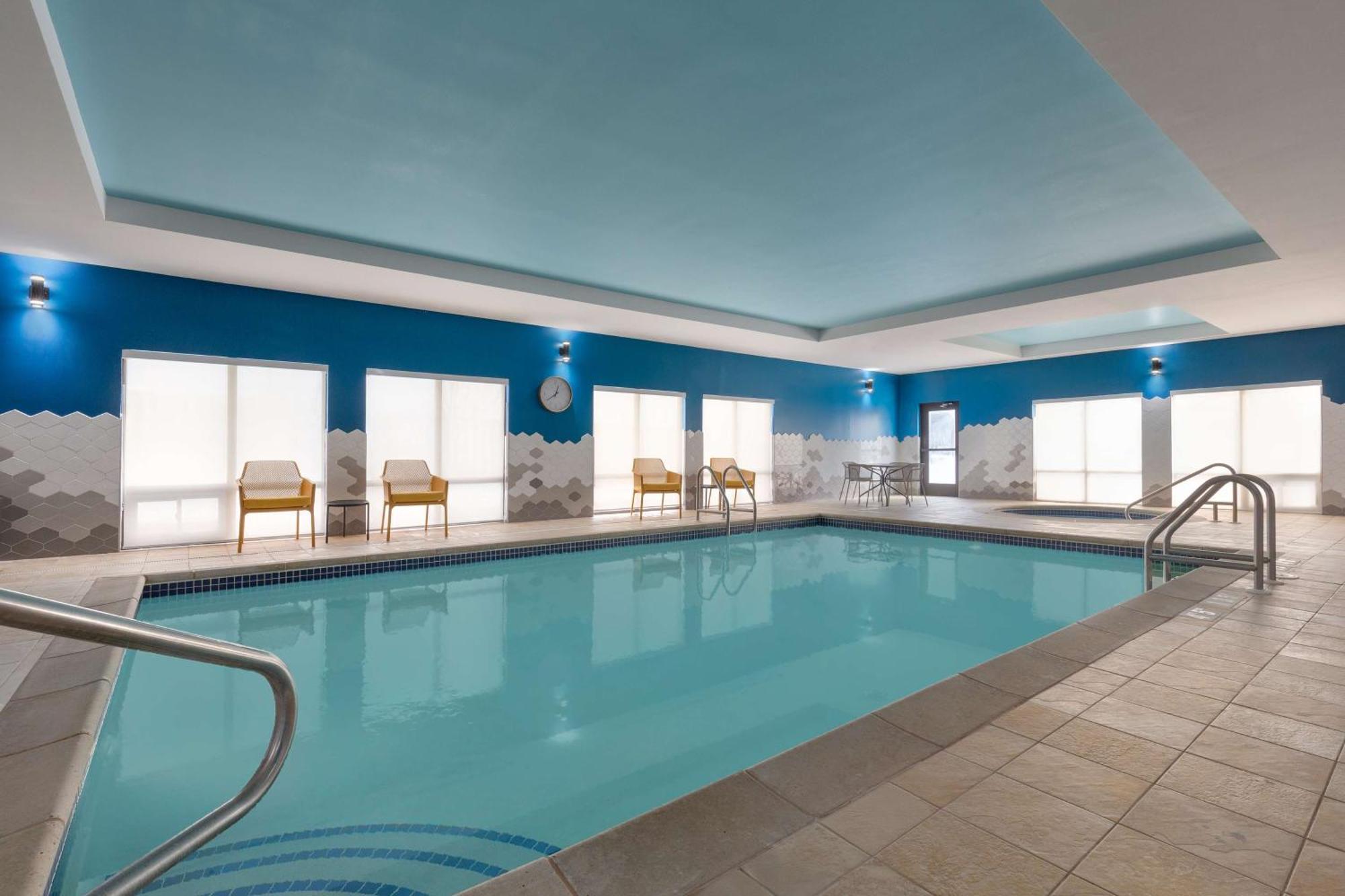 Greater Napanee Hampton Inn By Hilton Napanee מראה חיצוני תמונה